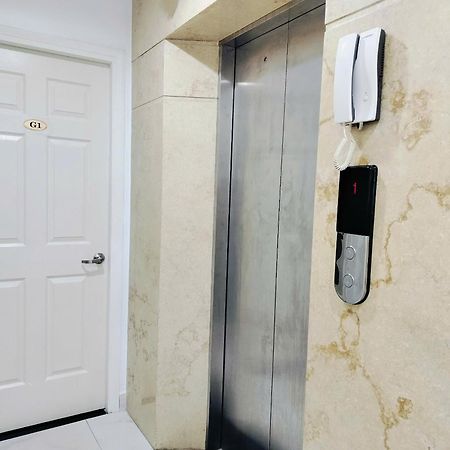 הו צ'י מין סיטי Adventure Hotel מראה חיצוני תמונה